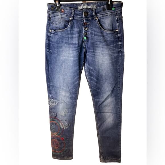 Desigual Women’s Embroidered Love Boyfriend Jeans Size 26 - Picture 1 of 14